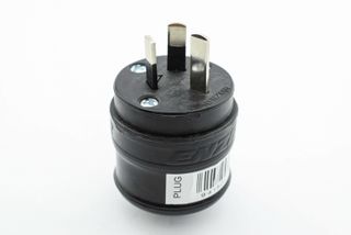 Elmark Rubber Plug Male 3 Pin 10A Black