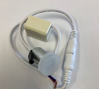 REEM SPOT 26x31MM 23CUT 1WATT 6K OPAL