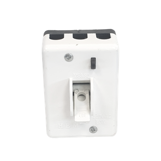 HEM THREE POLES MAIN SWITCH - 80A, 440V,FRONT WIRED