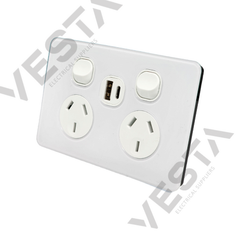 ACG Series 10A Double Socket Hori with Type A+C USB