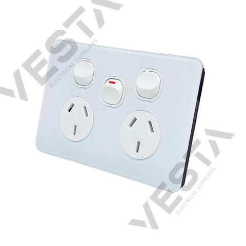 ACG Series 10A Double Socket Hori with extra switch