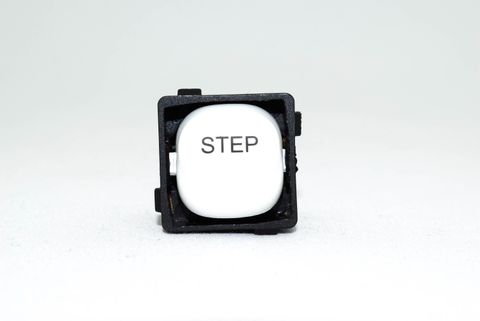 HEM Switch STEP Mechanism - 16A