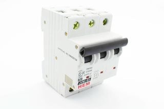 HEM D CURVE 20A MCB 6KA 3 POLE