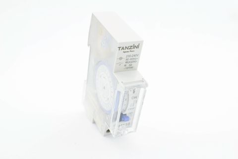 Dinrail 24/7 Timer Switch - 1 pole 16A