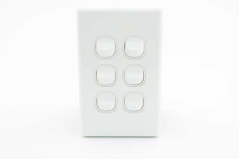 HEM SIX GANG SWITCH - 16A, WHITE