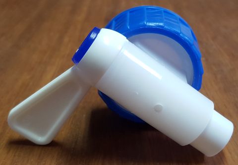 TAP IN CAP FOR 5LTR CONTAINER 38MM