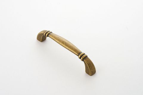 CENTURY HANDLE 96MM ANTIQUE BRASS (CASTELLA)