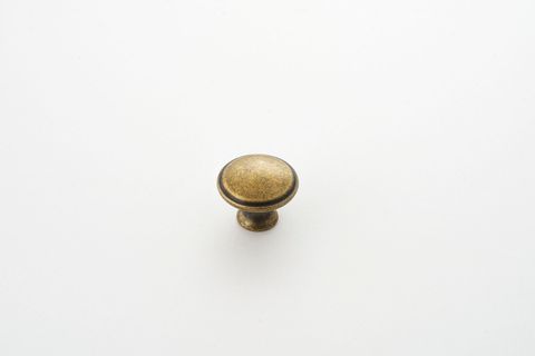 CENTURY KNOB 30MM ROUND ANTIQUE BRASS (CASTELLA)