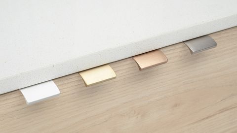 FORNEL EDGE PULL PULL BRUSHED GOLD