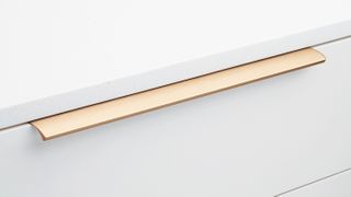 FORNEL EDGE PULL 100MM O/A 60MM C TO C BRUSHED ROSE BRASS