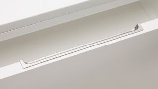 BACK EDGE PULL 200MM O/A MATT NICKEL