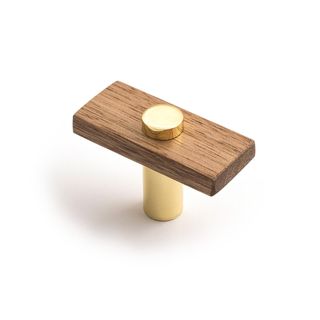 MADERA KNOB 50MM TAS OAK/POLISHED GOLD (CASTELLA)