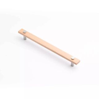 MADERA HANDLE 224MM EURO BEECH/SATIN CHROME (CASTELLA)
