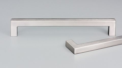 ASTTI HANDLE POLISHED STAINLESS