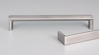 ROMA HANDLE 224MM POLISHED STAINLESS