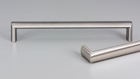 PAVIA HANDLE SATIN STAINLESS