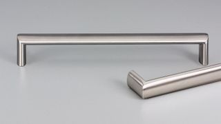 PAVIA HANDLE 690MM SATIN STAINLESS