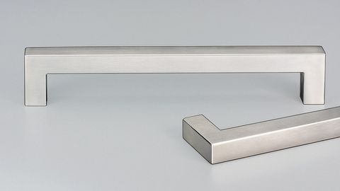 BIELLA HANDLE POLISHED STAINLESS