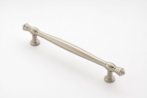 BENTLEIGH HANDLE BRUSHED NICKEL