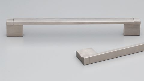 MURRAY HANDLE SATIN BAR