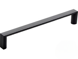 HANDLE 'D'  BLACK 96MM
