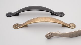 RD HAMPTON HANDLE 96MM ANTIQUE COPPER EFFECT GLOSS