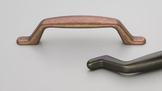 AVILA HANDLE 96MM HANDLE ANTIQUE BRASS MATT