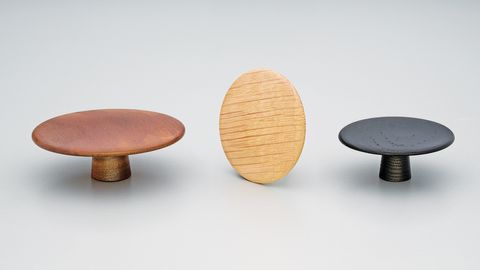 SPLIT KNOB WALNUT