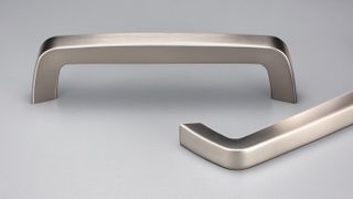 EPOCH LIGHT HANDLE 160MM  BRUSHED NICKEL