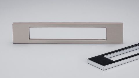 KEYLINE HANDLE BRUSHED NICKEL