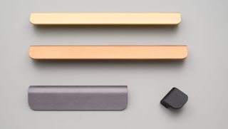 CLARE ALUMINIUM PULL 224MM BRUSHED GOLD