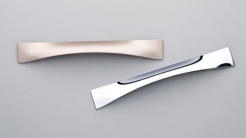 WRAP HANDLE 128MM POLISHED CHROME