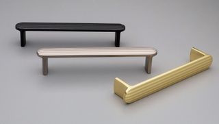 REEDED HANDLE 128MM BLACK PAINT MATT#7