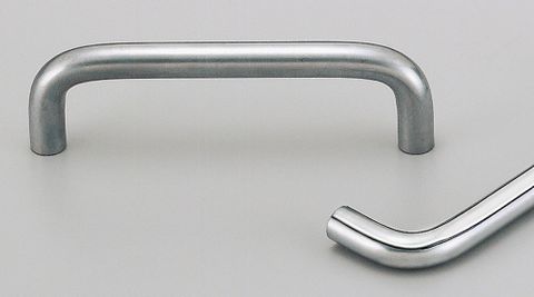 D HANDLE SATIN CHROME