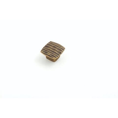 RIPPLE KNOB 42MM ANTIQUE BRASS (CASTELLA)