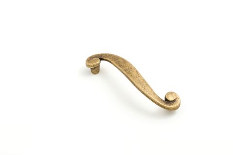 PLUME HANDLE 96MM ANTIQUE BRASS (CASTELLA)