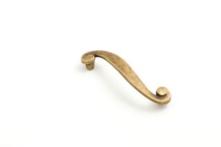 PLUME HANDLE 96MM ANTIQUE BRASS (CASTELLA)