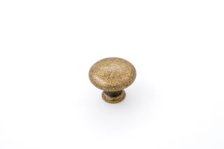 SHAKER KNOB 30MM PLAIN ANTIQUE BRASS (CASTELLA)