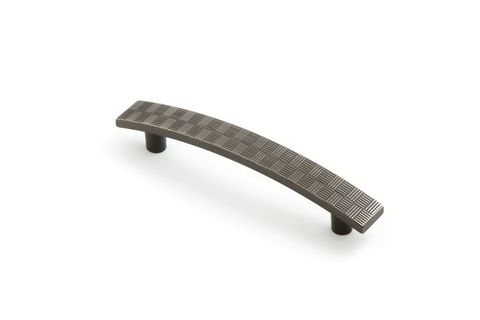 TESSELATE HANDLE 96MM BRUSHED TIN (CASTELLA)