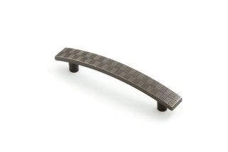 TESSELATE HANDLE 96MM BRUSHED TIN (CASTELLA)