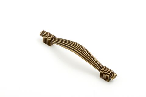 HARVEST HANDLE ANTIQUE BRASS