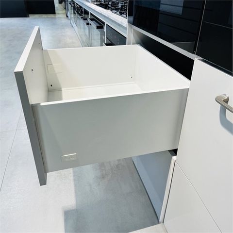 DRAGON PRO DRAWER SET - WHITE 178X350MM
