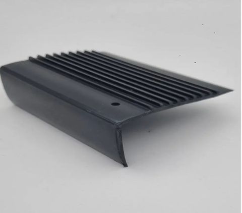 BLACK STAIRNOSING STD 2.7M