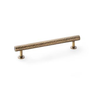 BEXHILL HANDLE 160MM HAMMERED AGED BRASS (CASTELLA)