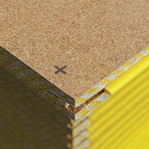 YELLOW TONGUE GP FLOORING 3600X800 19MM