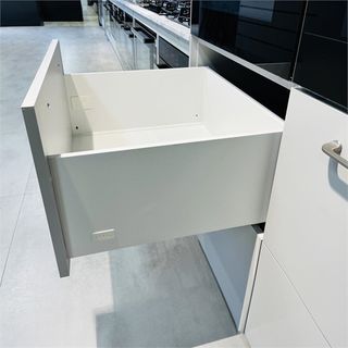 DTC DRAGON PRO 209 X 550MM 40KG DRAWER KIT (SILK WHITE)