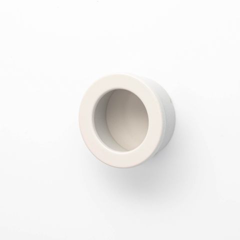 FLUSH PULL 30MM ROUND DUSTY SAND (CASTELLA)