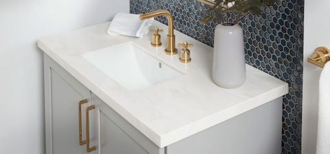SOLID SURFACE