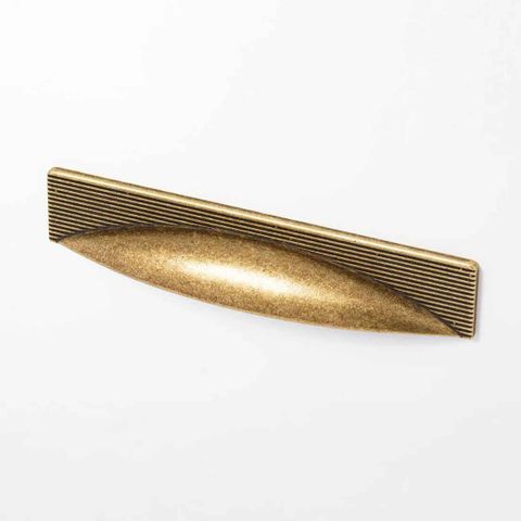 CASCADE 160MM CUP PULL - ANTIQUE BRASS
