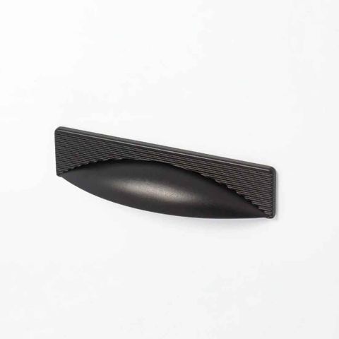 CASCADE 96MM CUP PULL - MATT BLACK